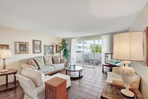 5 Island Avenue Miami Beach FL 33139