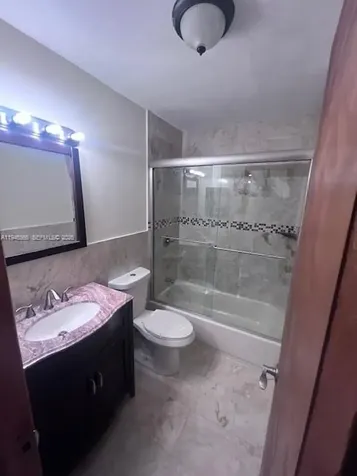 20005 NE 3rd Court Miami FL 33179