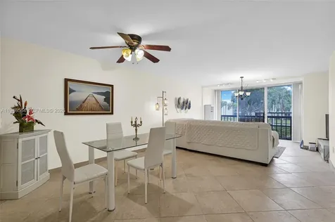 10825 SW 112th Avenue Miami FL 33176