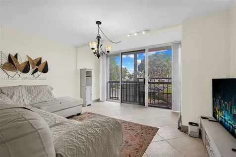 10825 SW 112th Avenue Miami FL 33176
