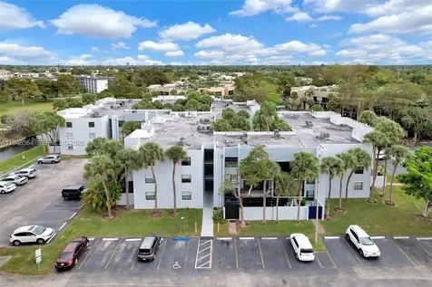 10825 SW 112th Avenue Miami FL 33176