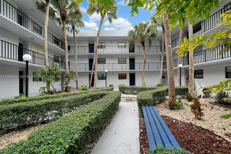 10825 SW 112th Avenue Miami FL 33176