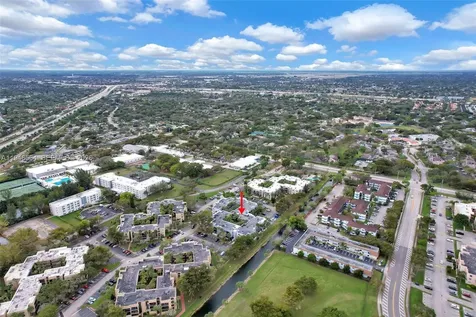 10825 SW 112th Avenue Miami FL 33176