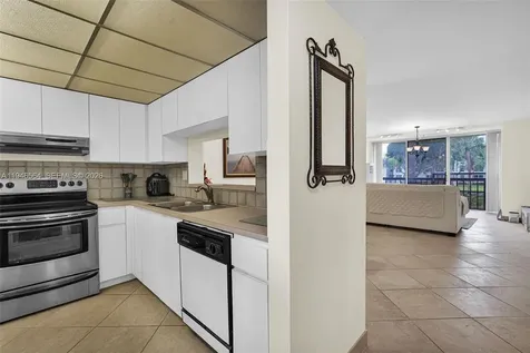 10825 SW 112th Avenue Miami FL 33176