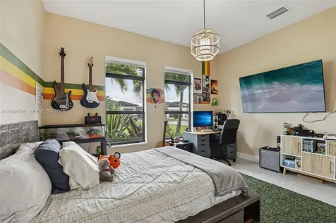 13203 SW 228th Street Miami FL 33170