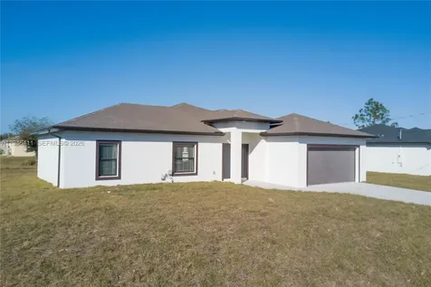 6015 Rena Avenue N Lehigh Acres FL 33971