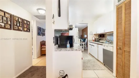1351 SW 125th Avenue Pembroke Pines FL 33027