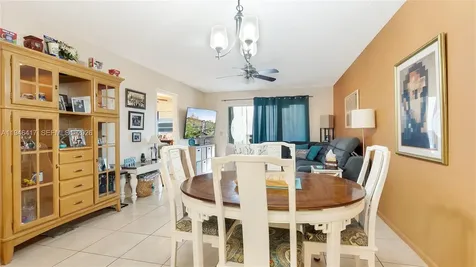 1351 SW 125th Avenue Pembroke Pines FL 33027