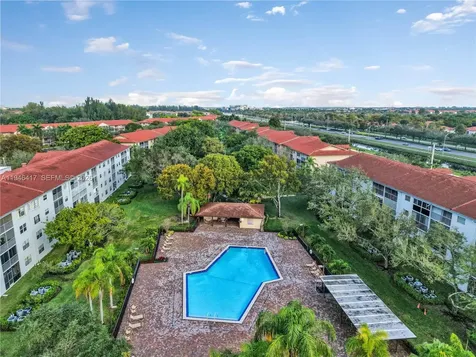 1351 SW 125th Avenue Pembroke Pines FL 33027
