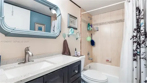 1351 SW 125th Avenue Pembroke Pines FL 33027