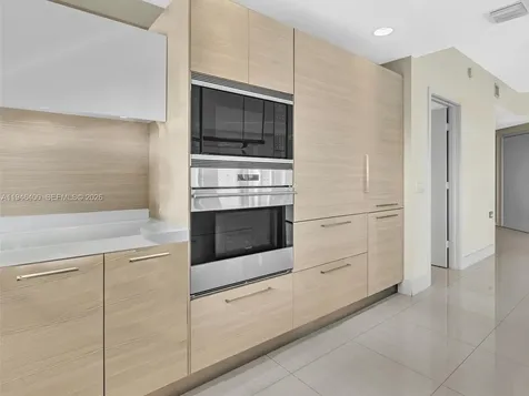 17301 Biscayne Boulevard North Miami Beach FL 33160