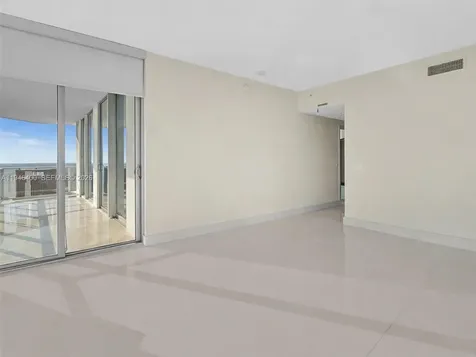 17301 Biscayne Boulevard North Miami Beach FL 33160