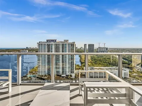 17301 Biscayne Boulevard North Miami Beach FL 33160