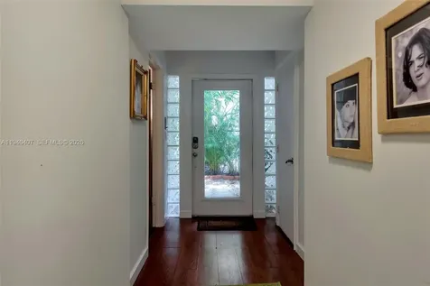 5845 SW 88th Street South Miami FL 33156