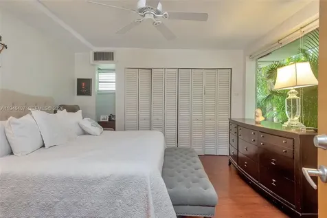 5845 SW 88th Street South Miami FL 33156