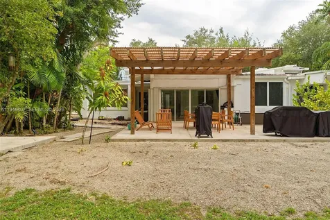5845 SW 88th Street South Miami FL 33156