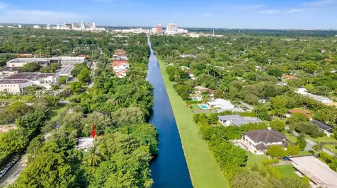 5845 SW 88th Street South Miami FL 33156