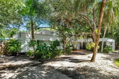 5845 SW 88th Street South Miami FL 33156