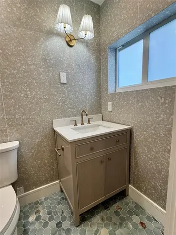 6365 SW 30th Street Miami FL 33155