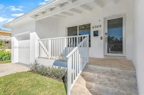 6365 SW 30th Street Miami FL 33155