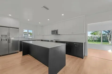 6365 SW 30th Street Miami FL 33155