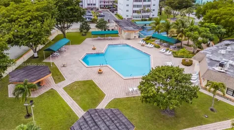 3990 NW 42nd Avenue Lauderdale Lakes FL 33319