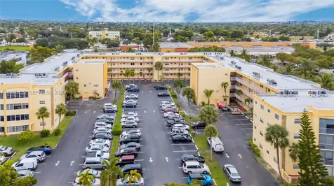 3990 NW 42nd Avenue Lauderdale Lakes FL 33319