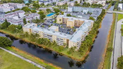 3990 NW 42nd Avenue Lauderdale Lakes FL 33319
