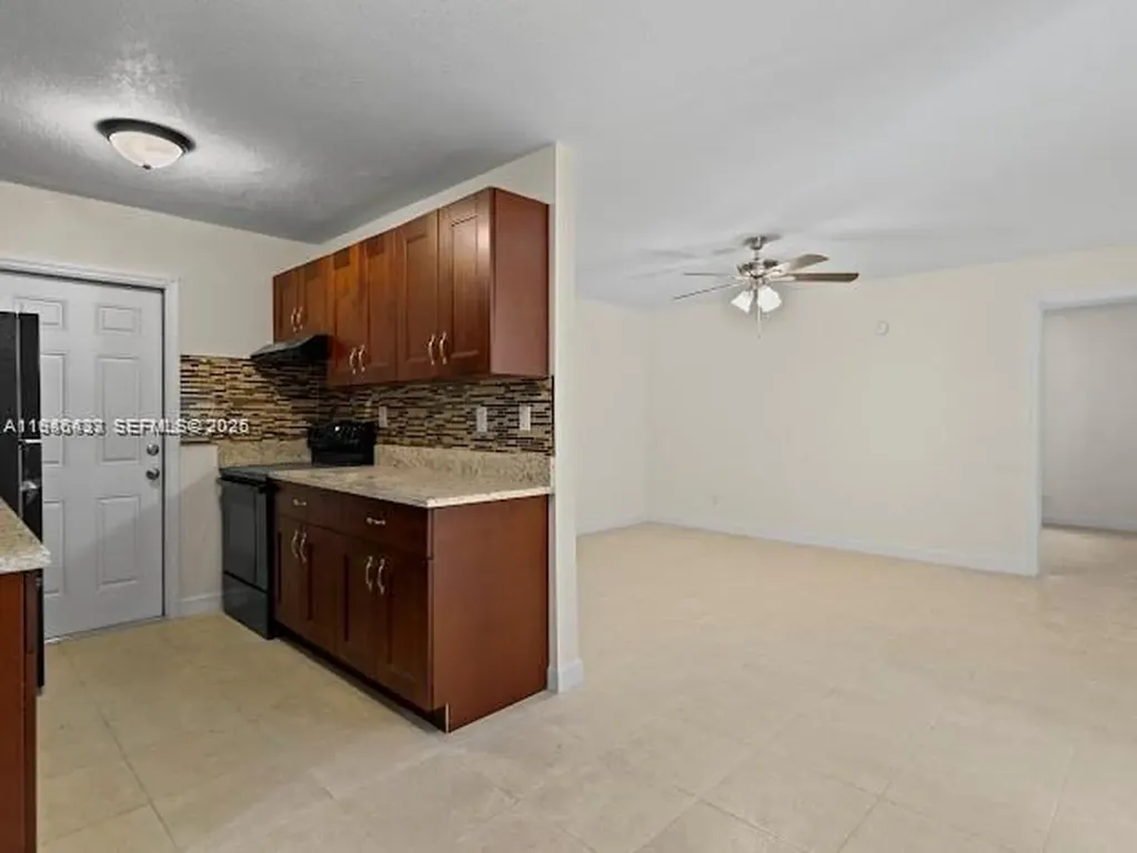 640 SW 16th Avenue Fort Lauderdale FL 33312