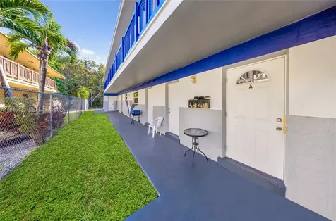 640 SW 16th Avenue Fort Lauderdale FL 33312