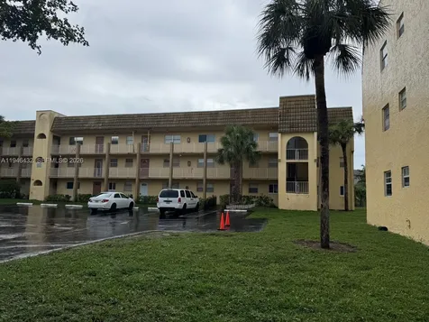 8305 Sunrise Lakes Boulevard Sunrise FL 33322