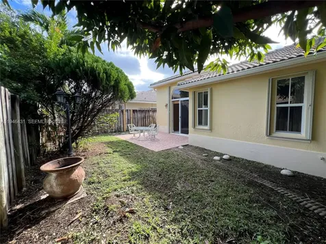 9047 SW 161st Terrace Palmetto Bay FL 33157