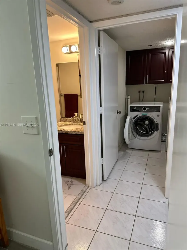 2240 N Cypress Bend Drive Pompano Beach FL 33069