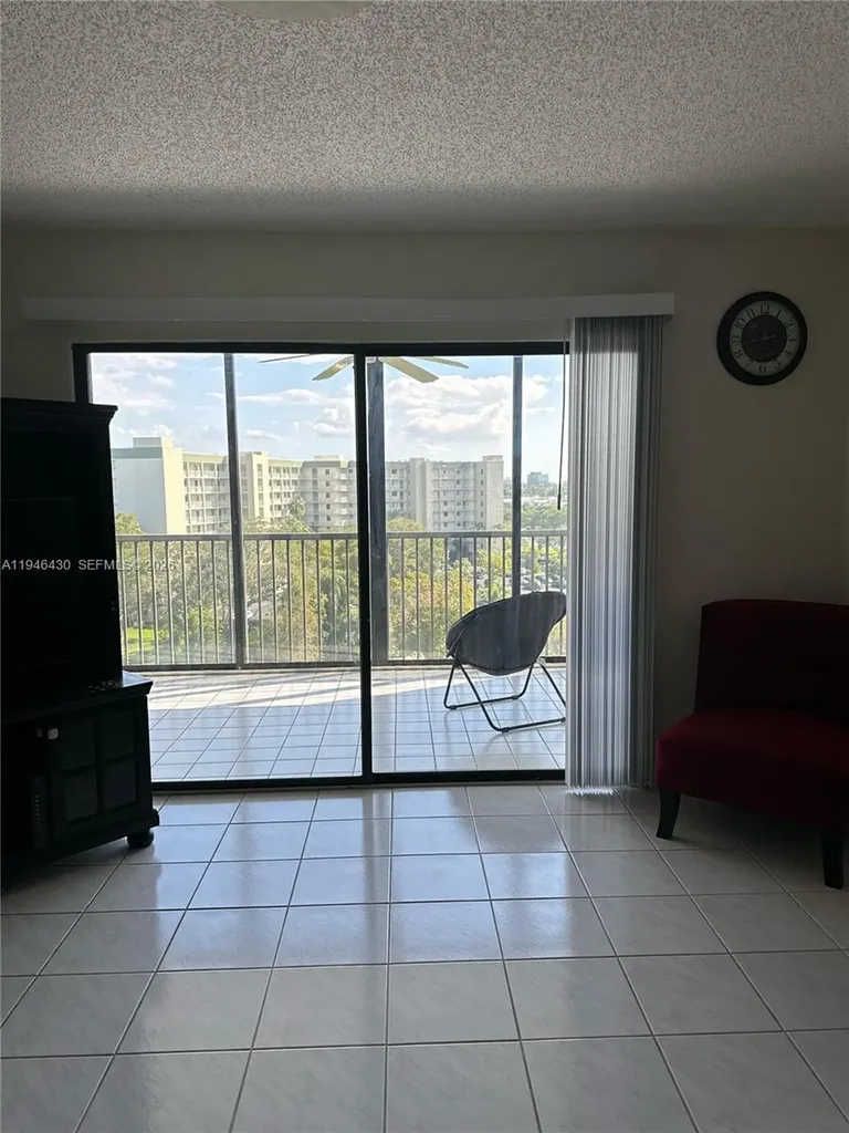2240 N Cypress Bend Drive Pompano Beach FL 33069