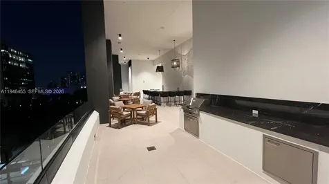 225 N Miami Avenue Miami FL 33128