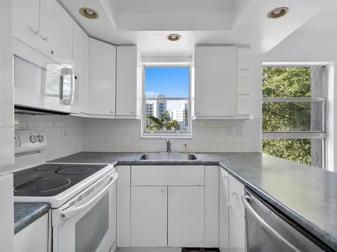 201 178th Drive Sunny Isles Beach FL 33160