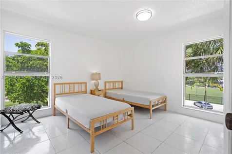 201 178th Drive Sunny Isles Beach FL 33160