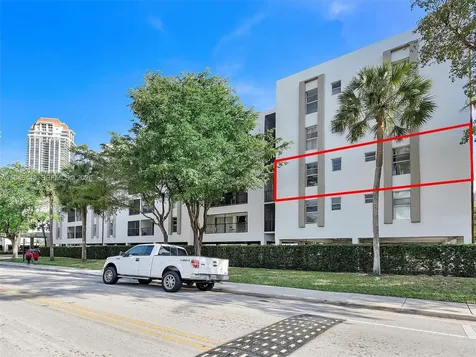 201 178th Drive Sunny Isles Beach FL 33160