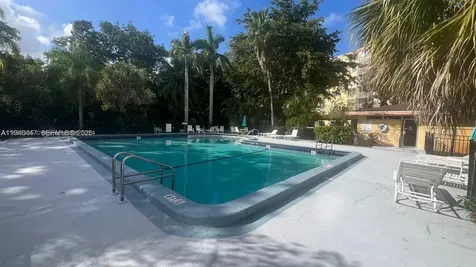 17890 W Dixie Miami FL 33160