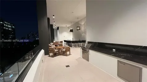 225 N Miami Avenue Miami FL 33128