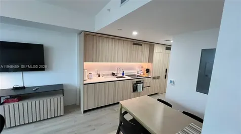 225 N Miami Avenue Miami FL 33128