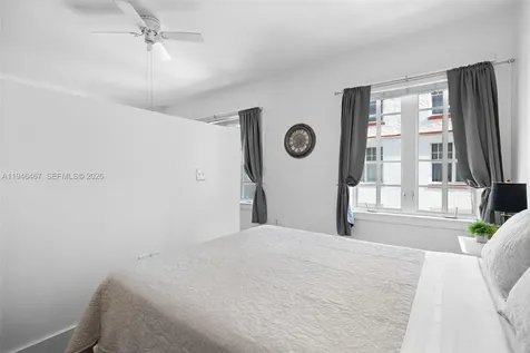 530 Ocean Drive Miami Beach FL 33139