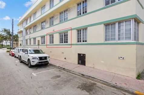 530 Ocean Drive Miami Beach FL 33139