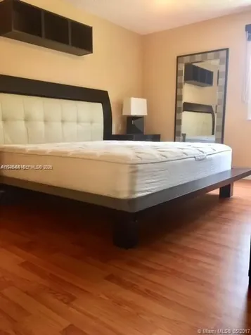 4652 NW 97th Place Doral FL 33178