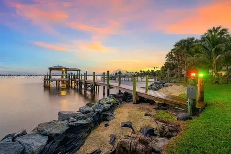 6275 N Highway 1 Melbourne FL 32940