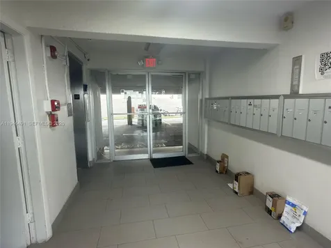 2000 Biarritz Drive Miami Beach FL 33141