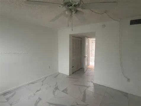 2000 Biarritz Drive Miami Beach FL 33141