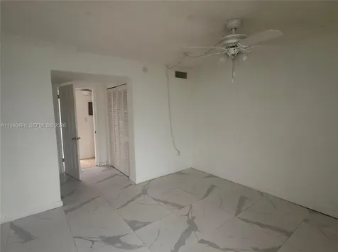 2000 Biarritz Drive Miami Beach FL 33141