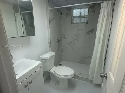 2000 Biarritz Drive Miami Beach FL 33141