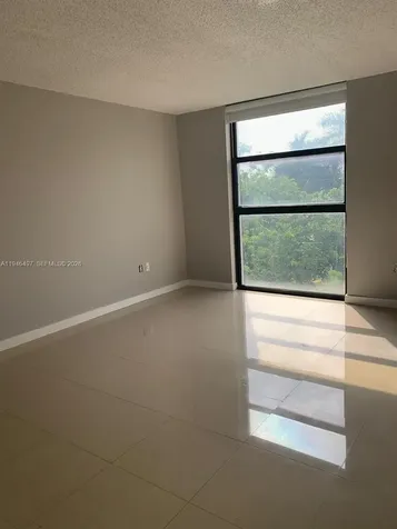 911 E Ponce De Leon Boulevard Coral Gables FL 33134